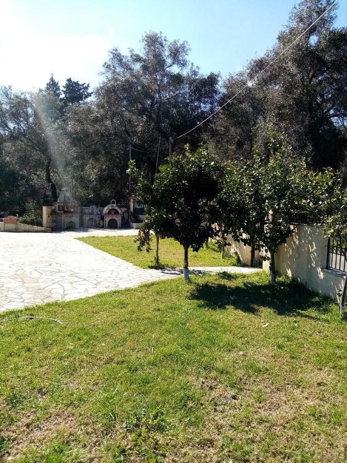 فيلا Lemoni Corfu House Achílleion المظهر الخارجي الصورة