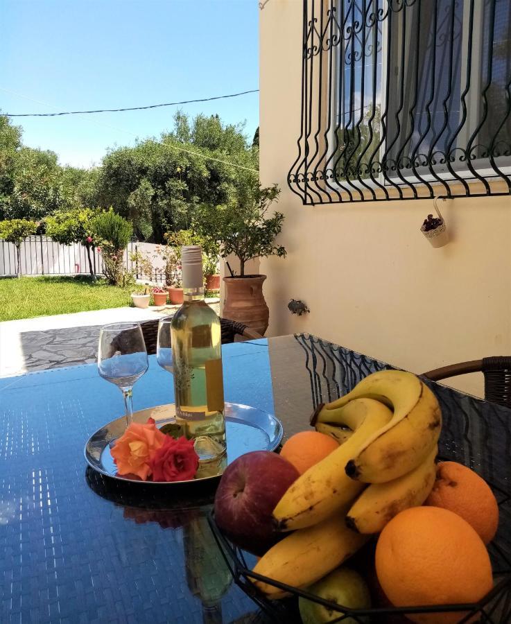 فيلا Lemoni Corfu House Achílleion المظهر الخارجي الصورة